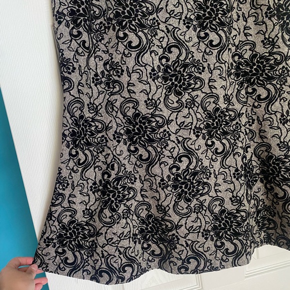 Ann Taylor Loft Wool Skirt - Picture 4 of 7